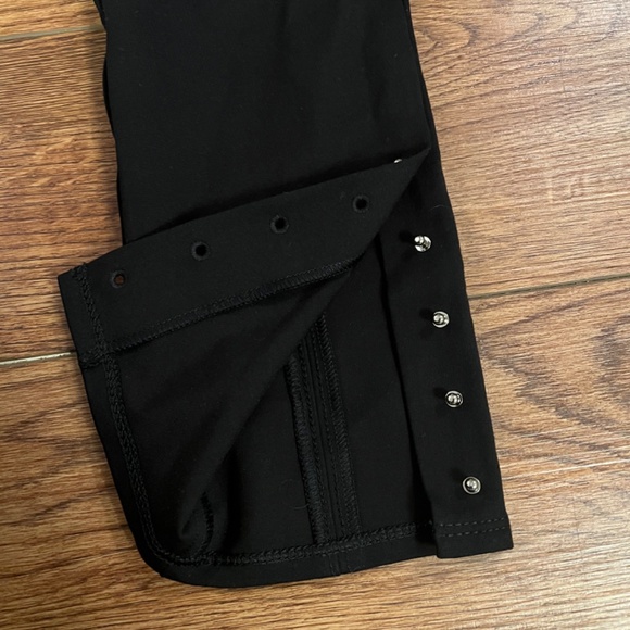 WHBM "The Legging" size medium - Picture 4 of 4